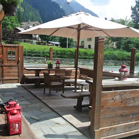 Albergo Alpenrose Ski&Bike Mountain Hotel Gressoney-Saint-Jean Esterno foto