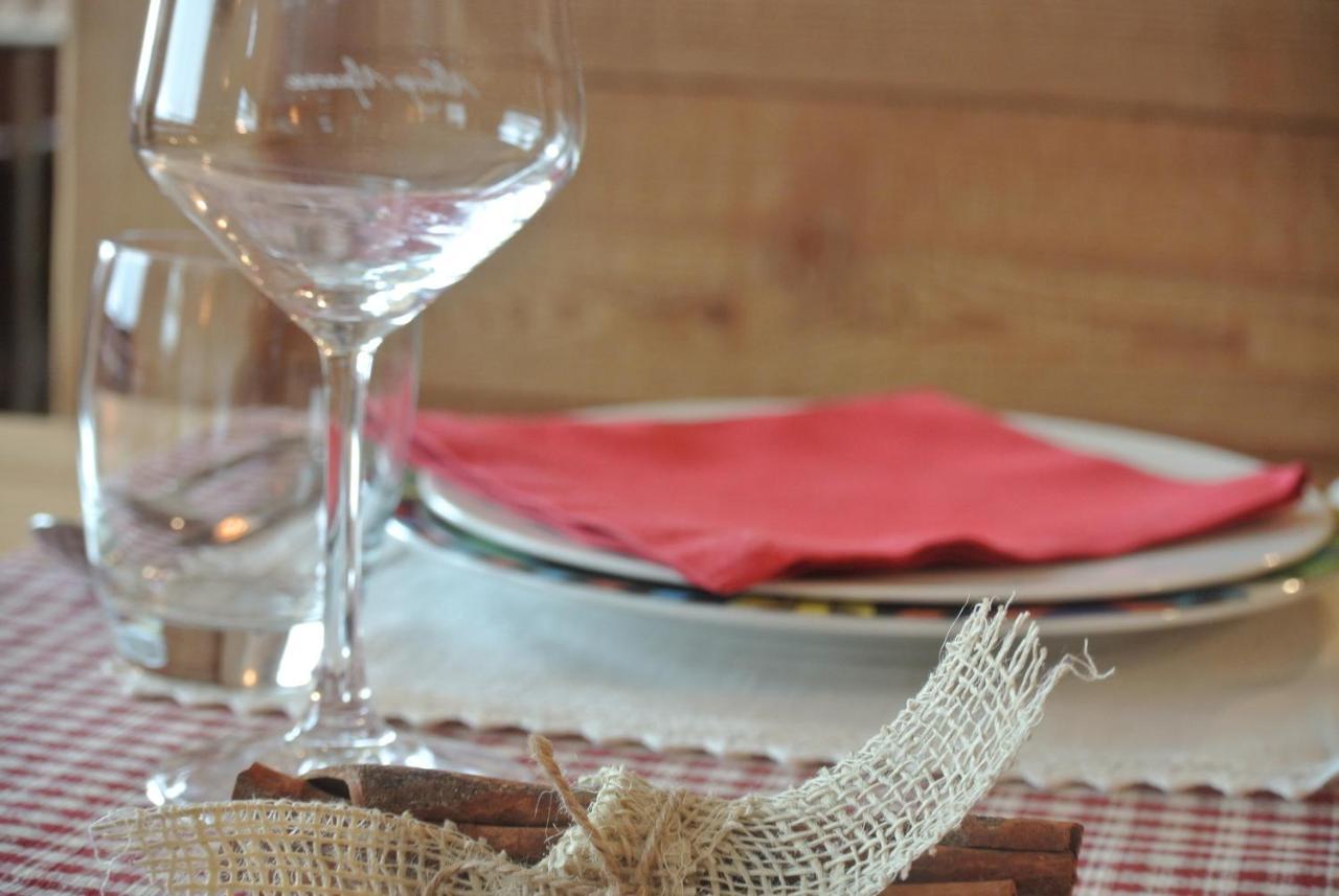 Albergo Alpenrose Ski&Bike Mountain Hotel Gressoney-Saint-Jean Esterno foto