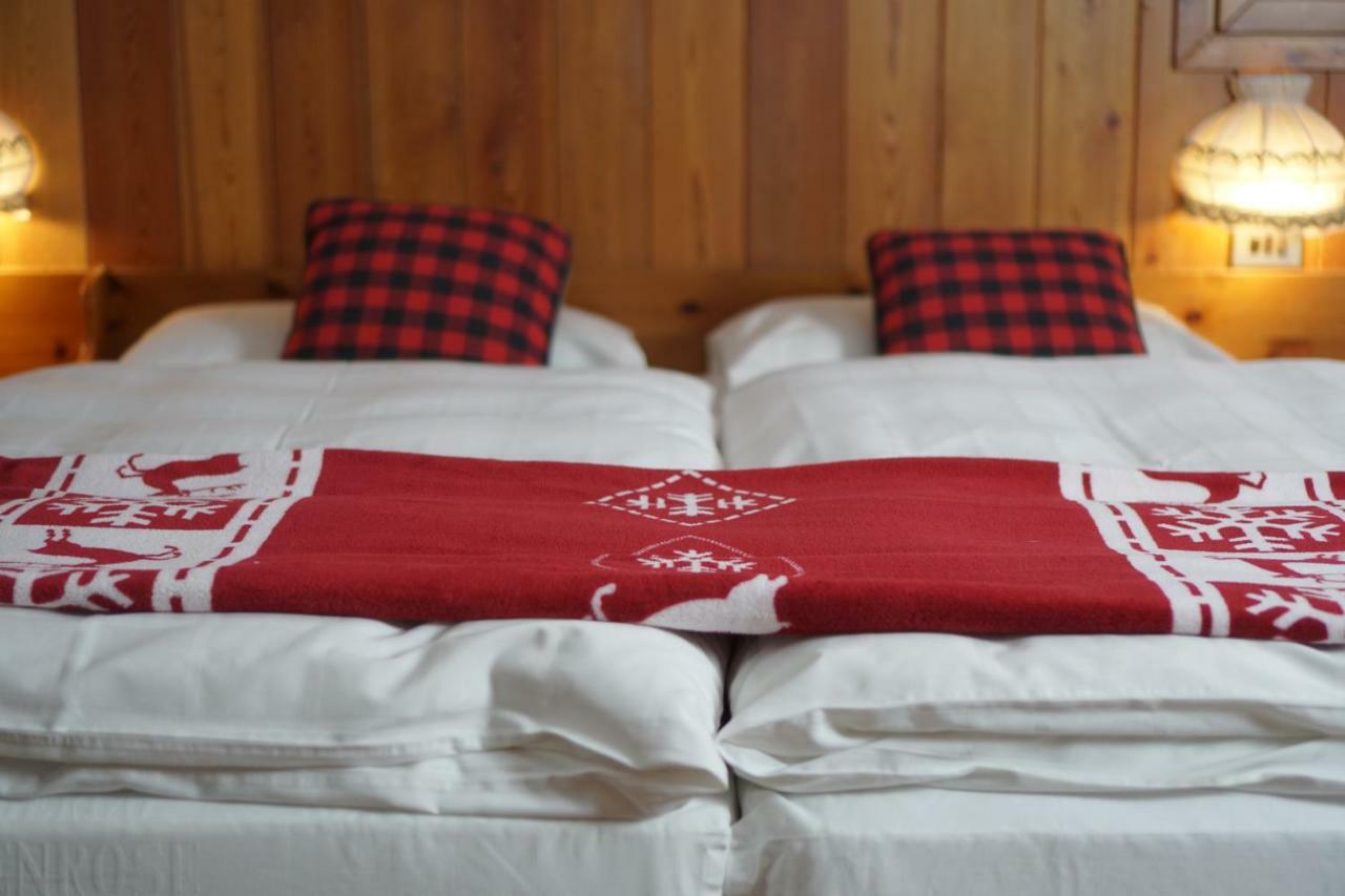 Albergo Alpenrose Ski&Bike Mountain Hotel Gressoney-Saint-Jean Esterno foto